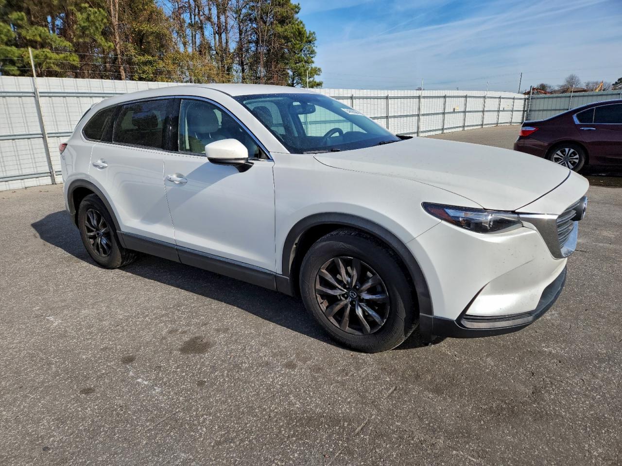 Mazda Cx Touring Image 4