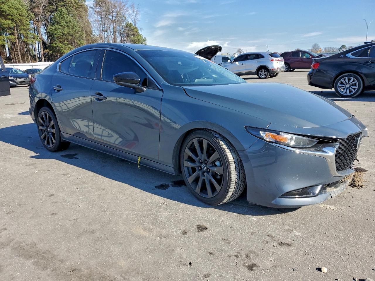 Mazda 3 Preferred Image 7