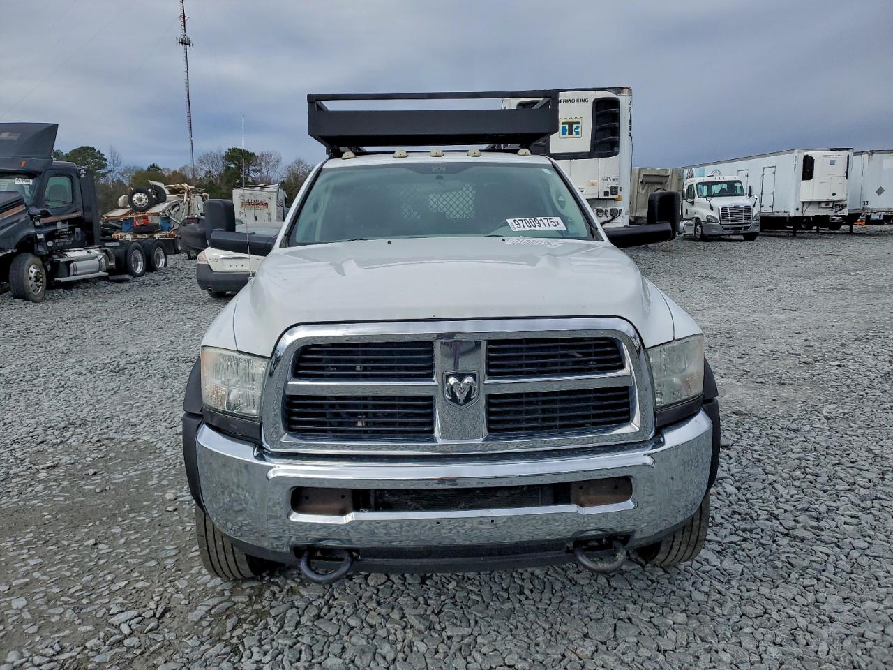 Dodge Ram 4500 St Image 2