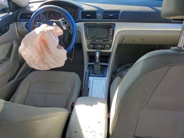 Volkswagen Passat Se Image 7