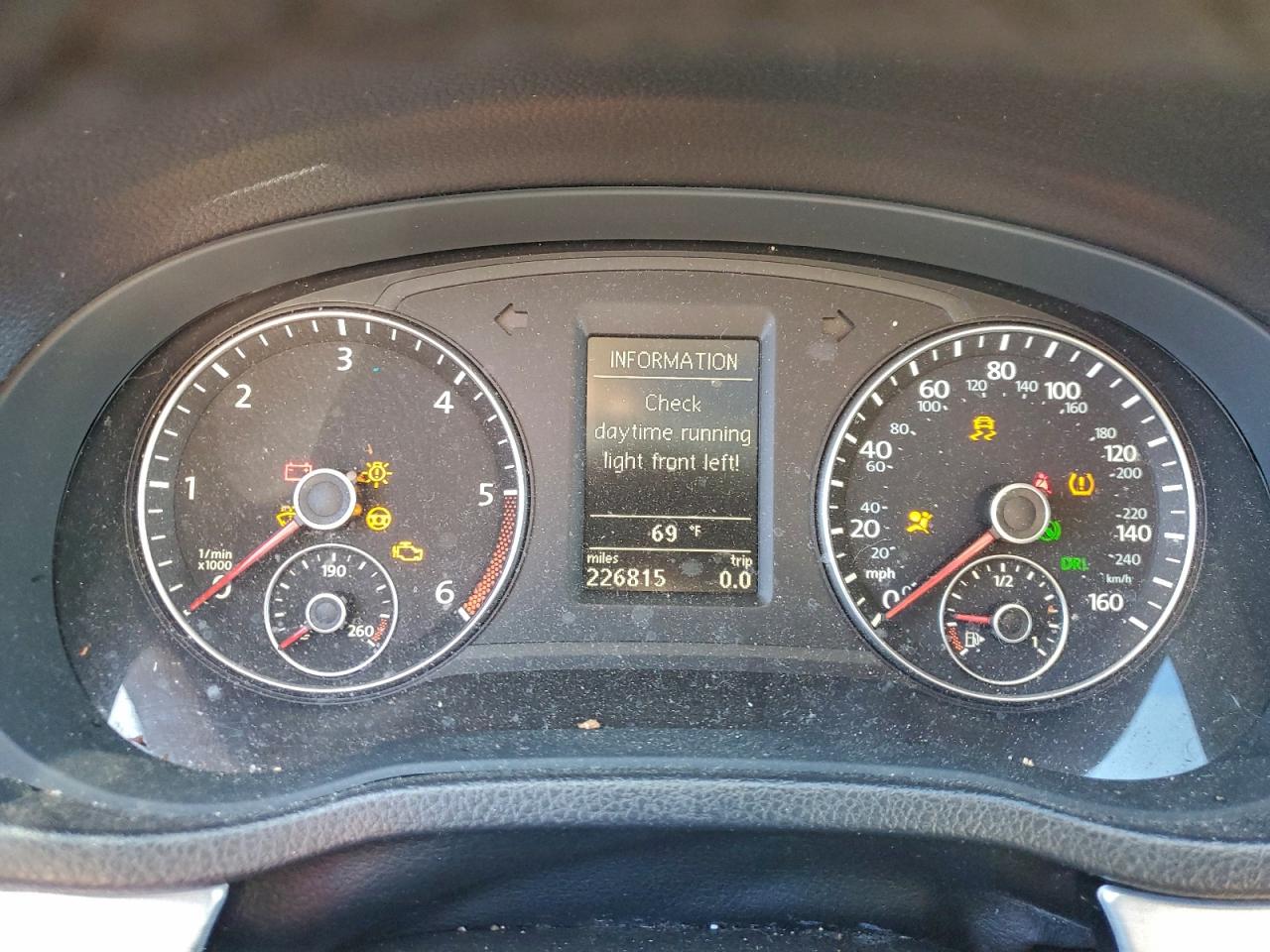 Volkswagen Passat Se Image 10