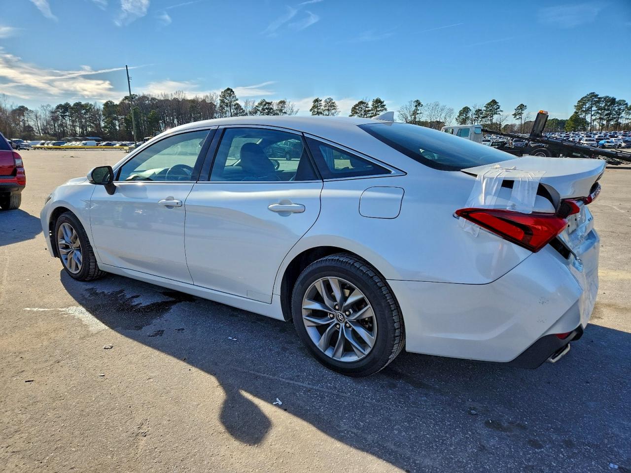 Toyota Avalon Xle Image 11