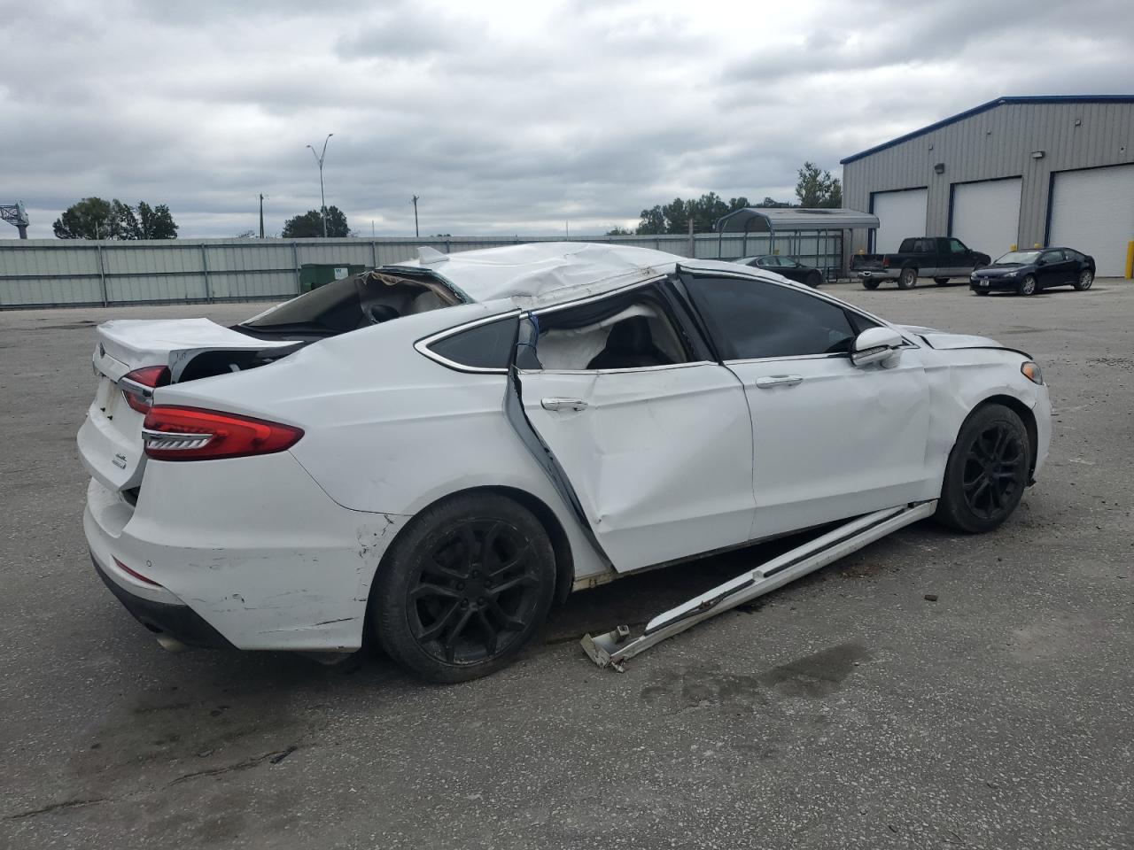 Ford Fusion Sel Image 12