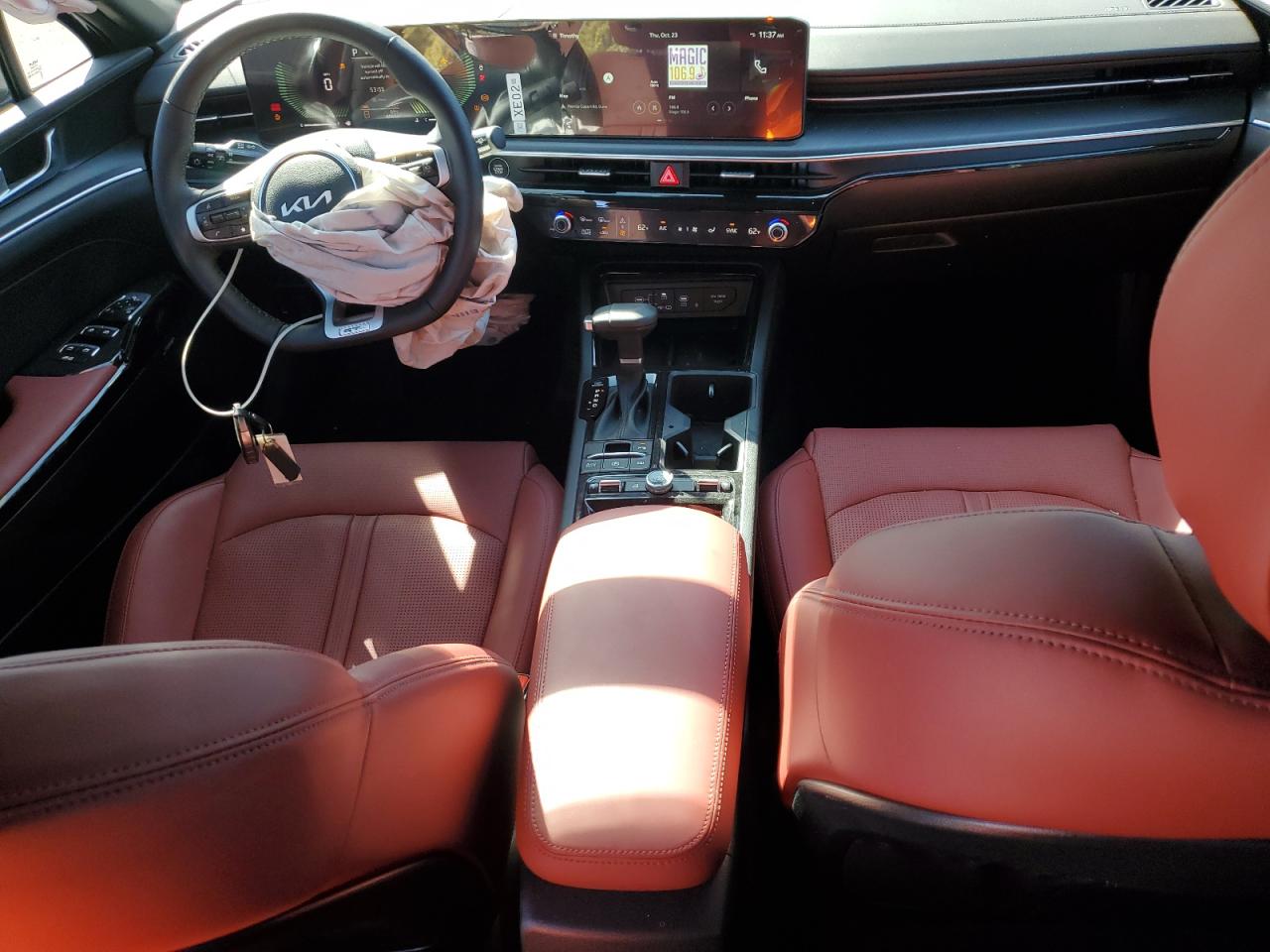 Kia K5 Gt Line Image 11