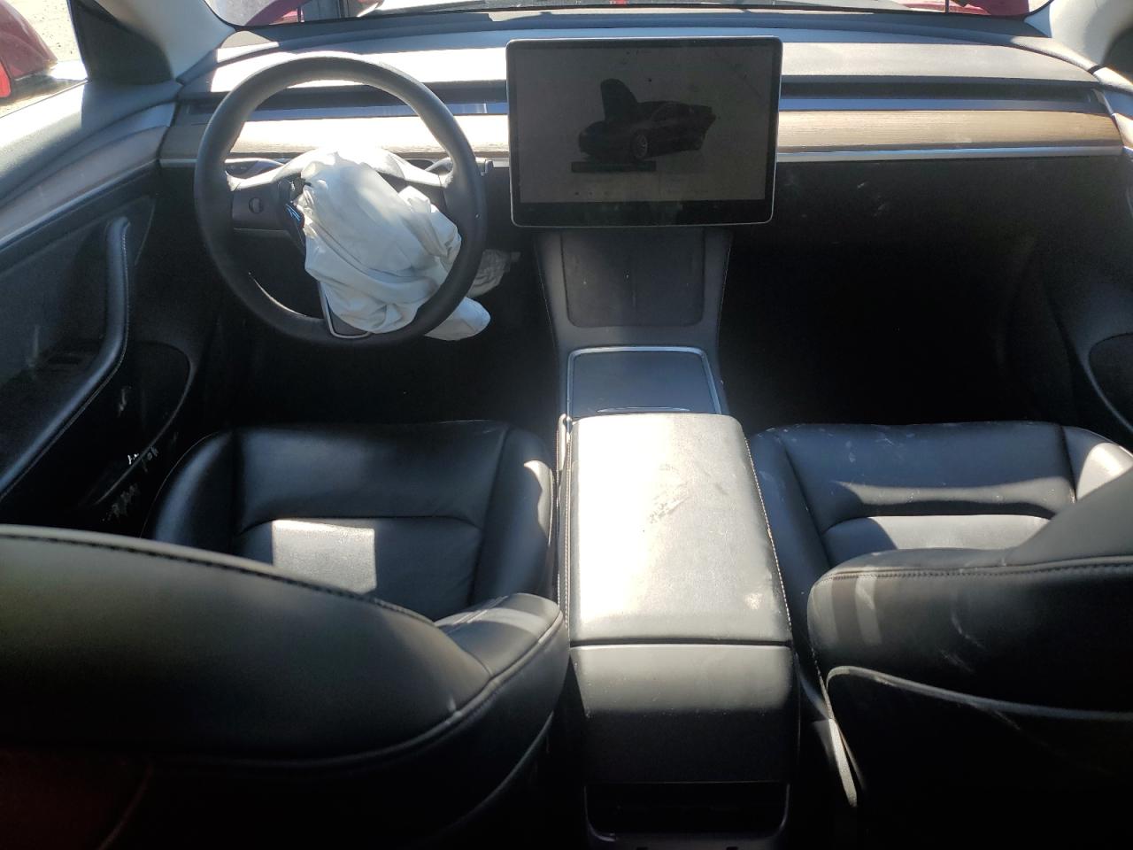 Tesla Model 3 Image 10