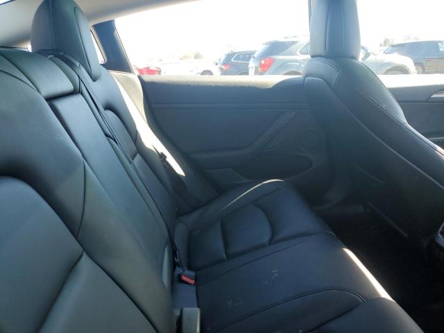 Tesla Model 3 Image 7