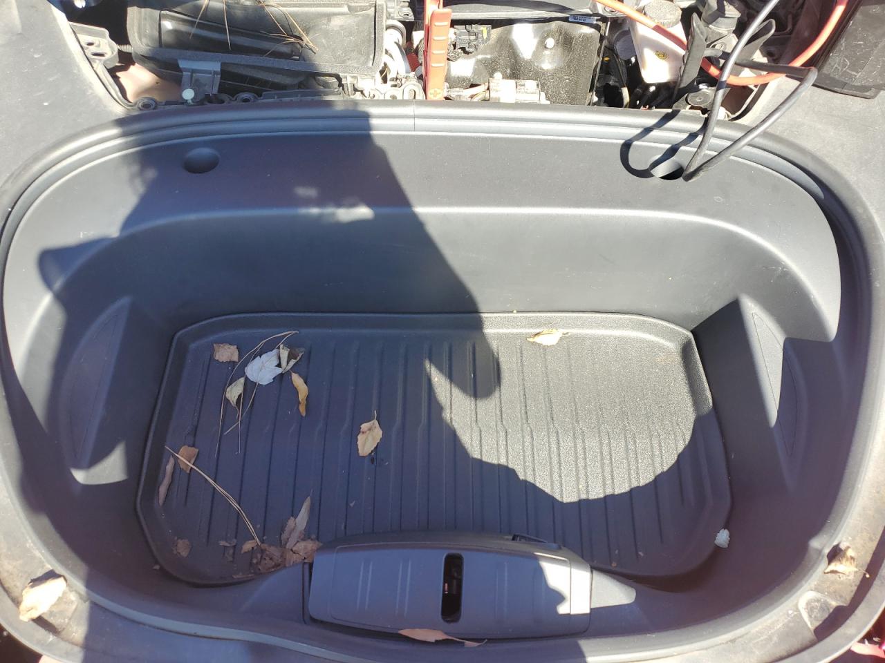 Tesla Model 3 Image 9