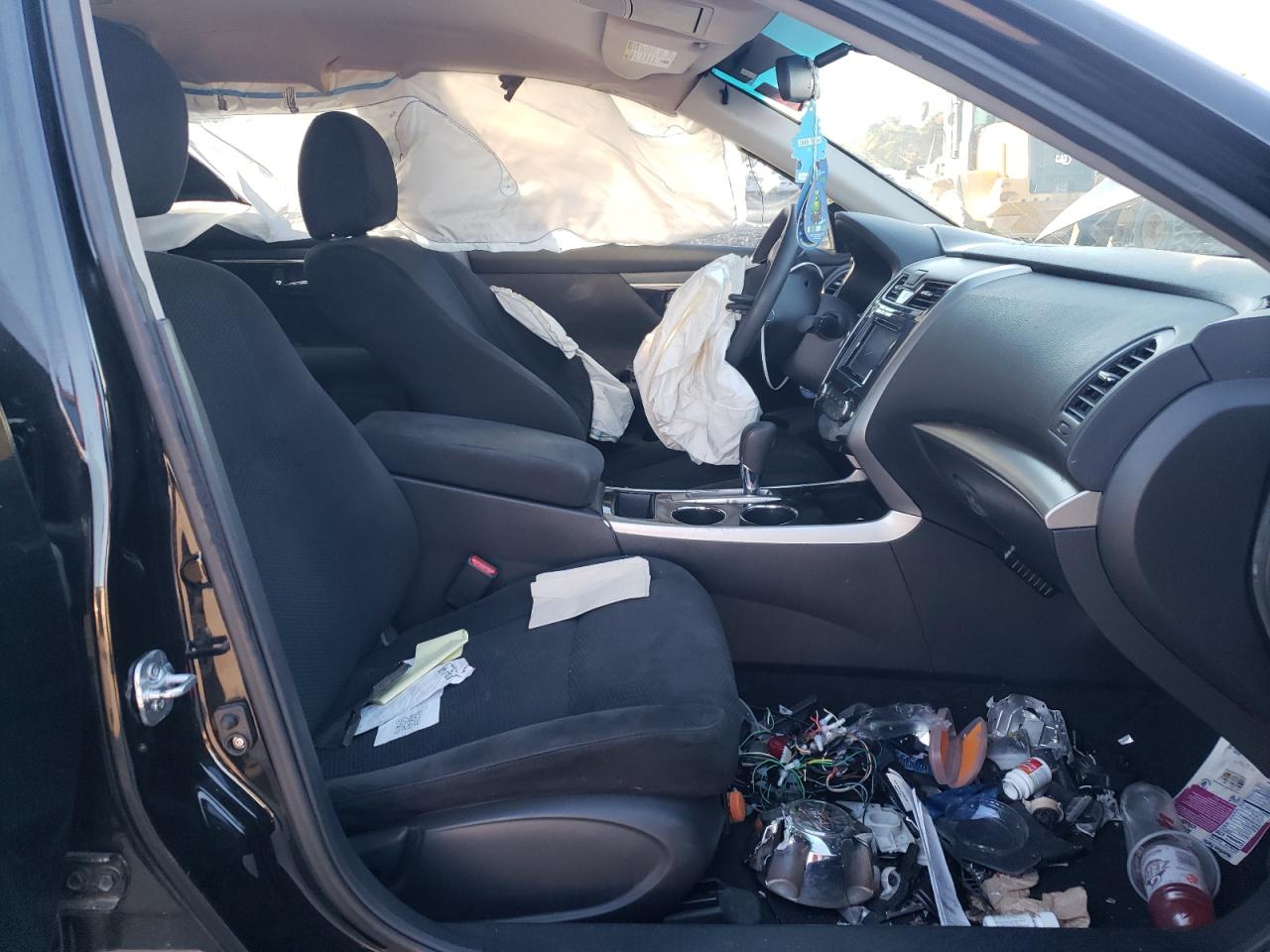 Nissan Altima 2.5 Image 8