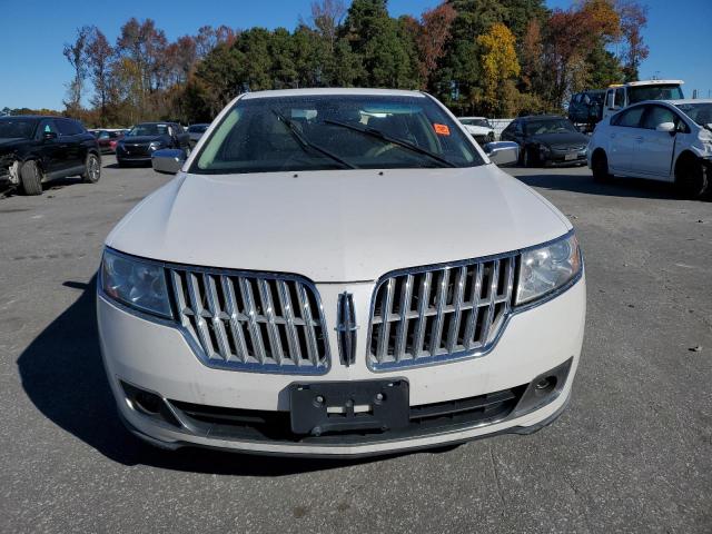 Lincoln MKZ Hybrid Image 7