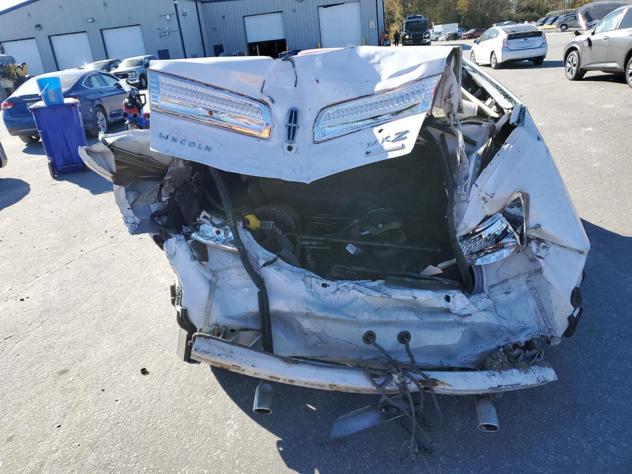 Lincoln MKZ Hybrid Image 6