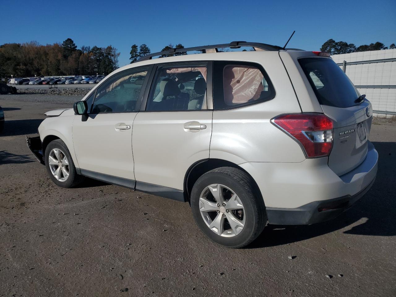 Subaru Forester 2.5i Image 2