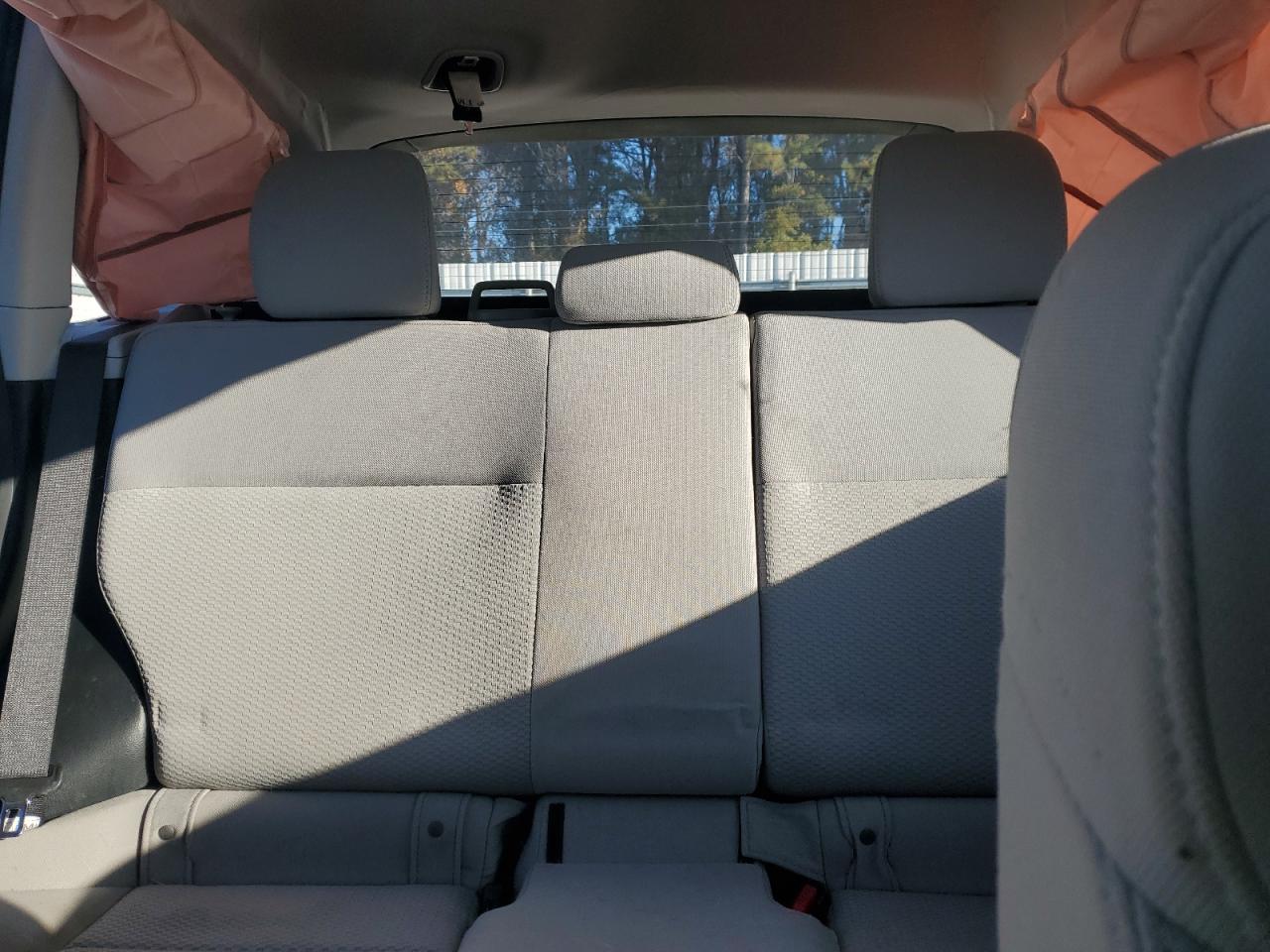 Subaru Forester 2.5i Image 9