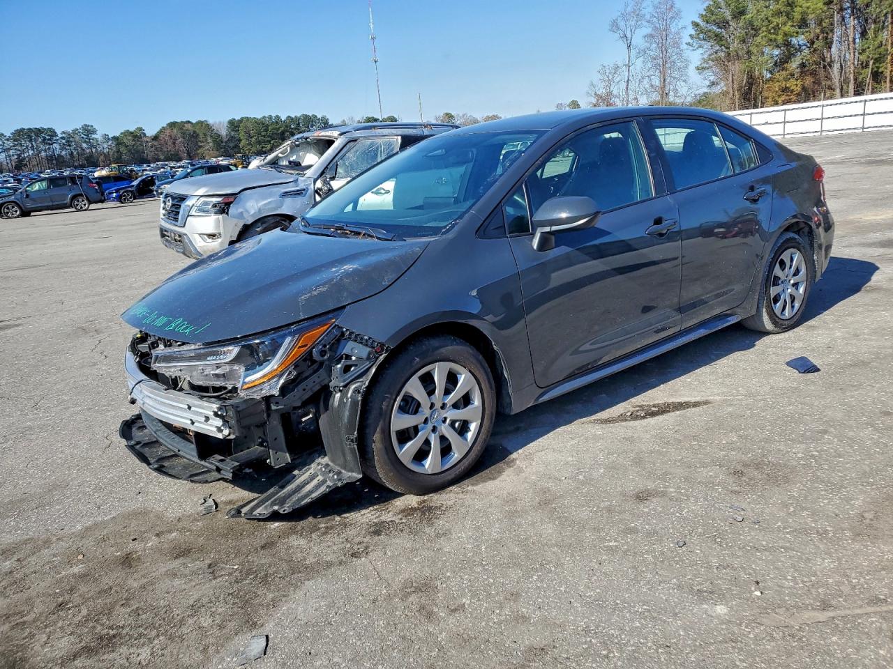 Toyota Corolla Le Image 1