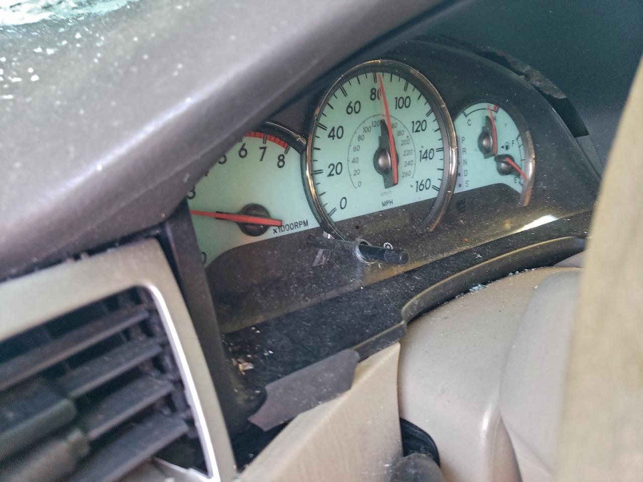 Toyota Camry Se Image 9