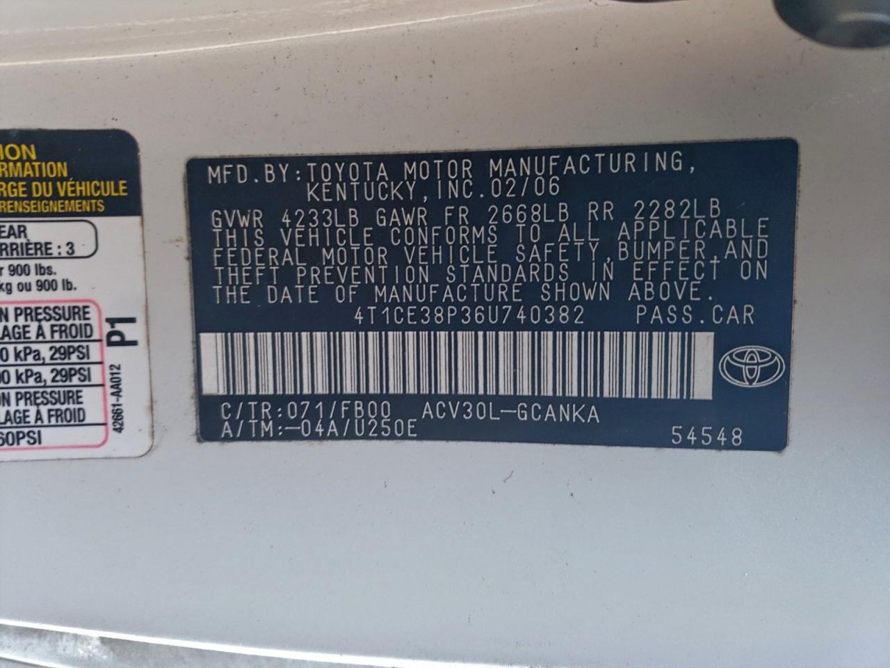 Toyota Camry Se Image 8