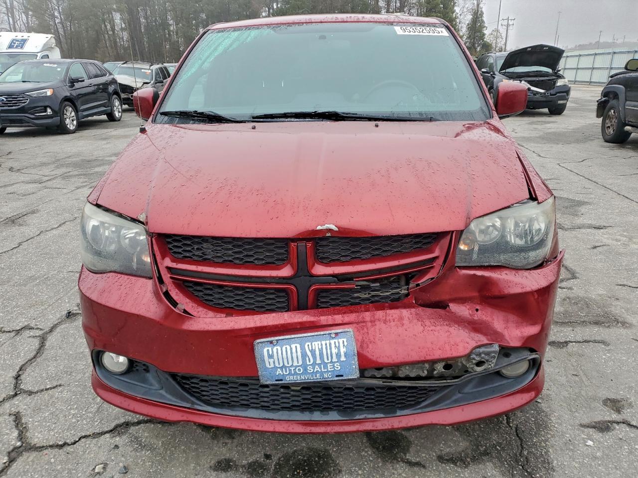 Dodge Caravan R/t Image 5