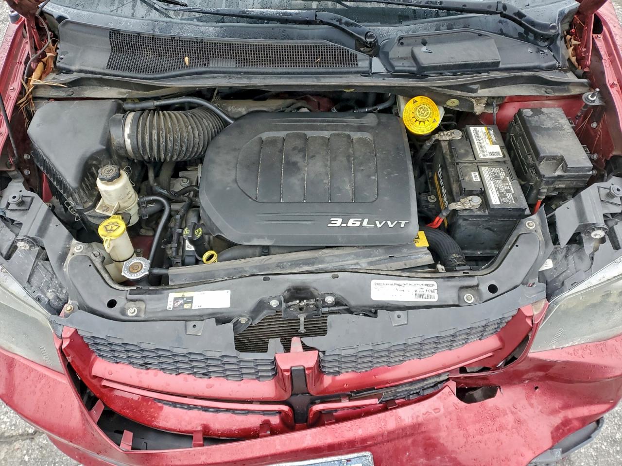 Dodge Caravan R/t Image 10