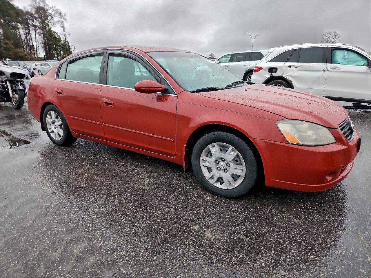 Nissan Altima S Image 2