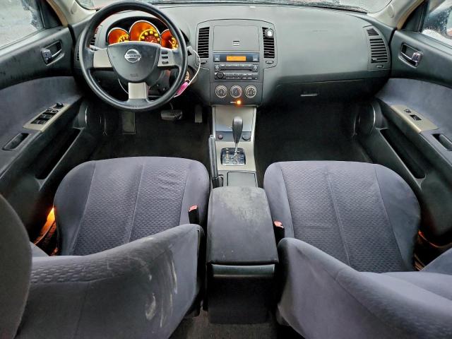 Nissan Altima S Image 9