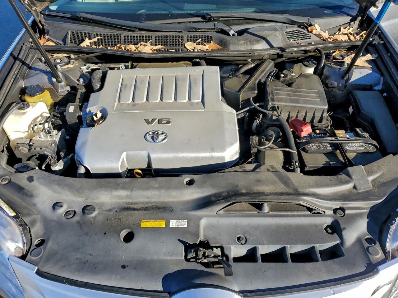 Toyota Avalon Base Image 11