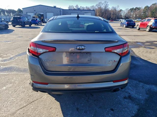 Kia Optima Sx Image 5