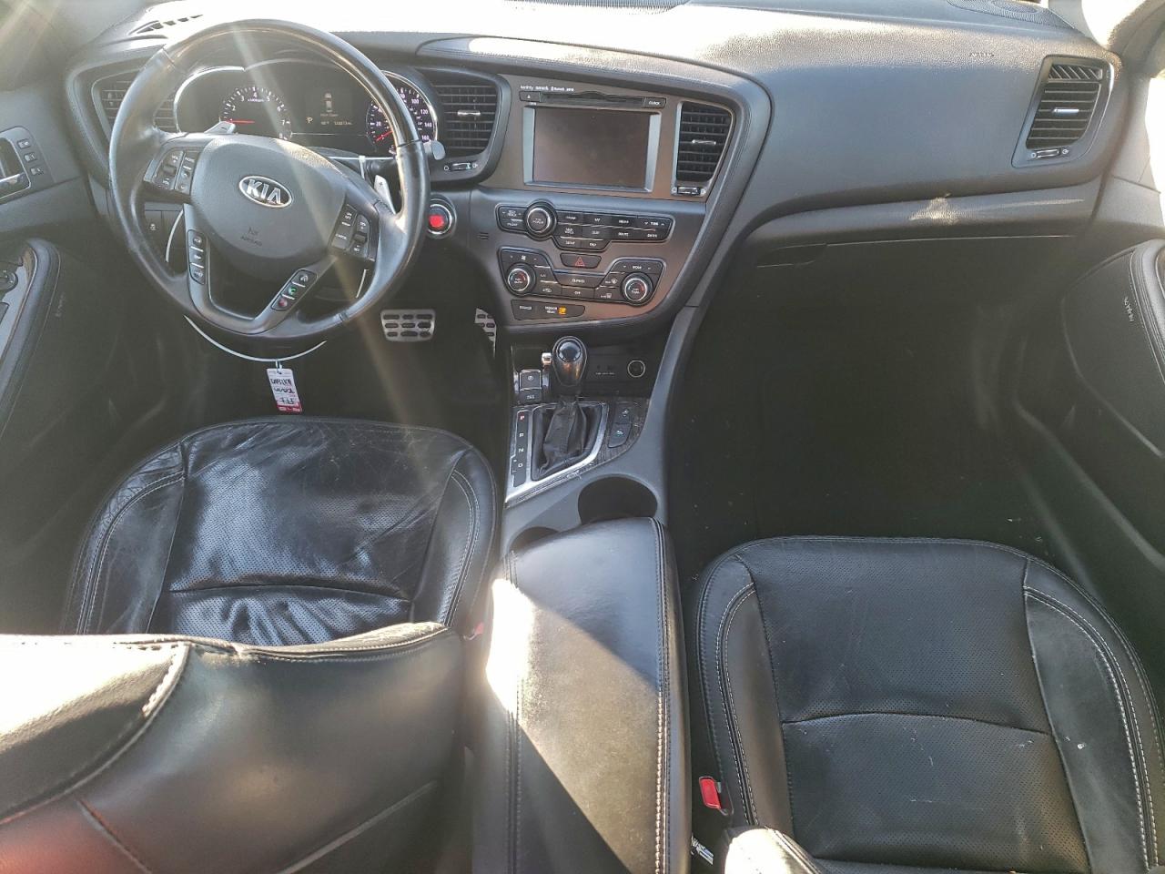 Kia Optima Sx Image 12