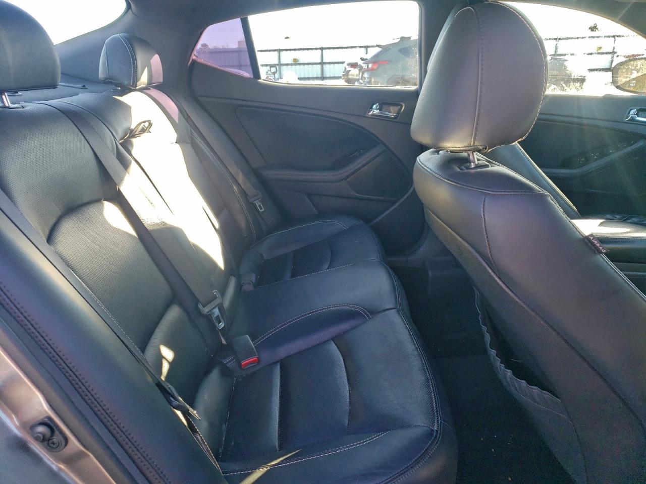 Kia Optima Sx Image 8