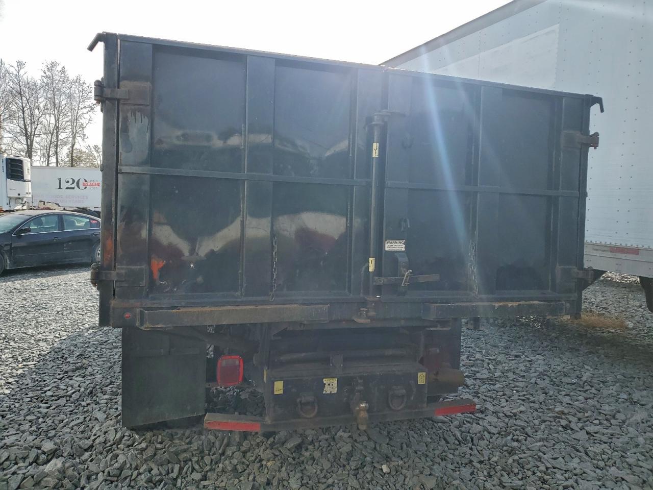 Ford F-450 Super Duty Image 7