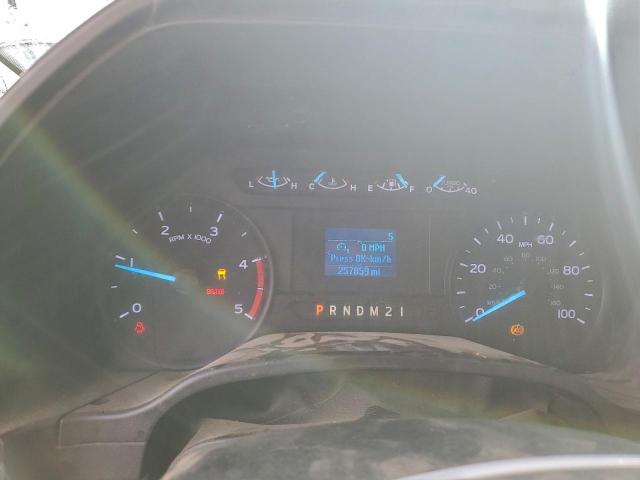 Ford F-450 Super Duty Image 6