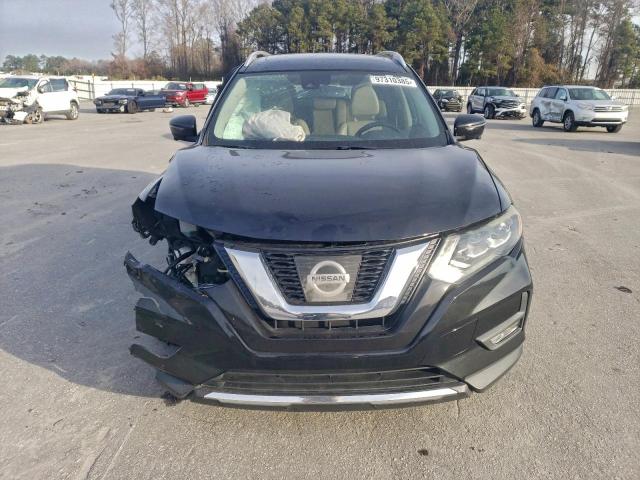 Nissan Rogue S Image 4