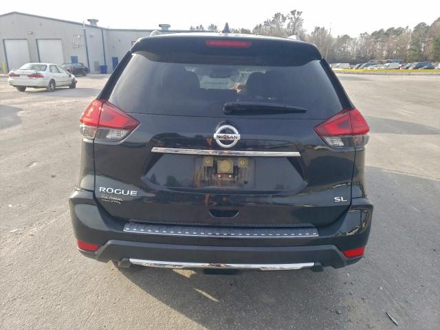 Nissan Rogue S Image 2
