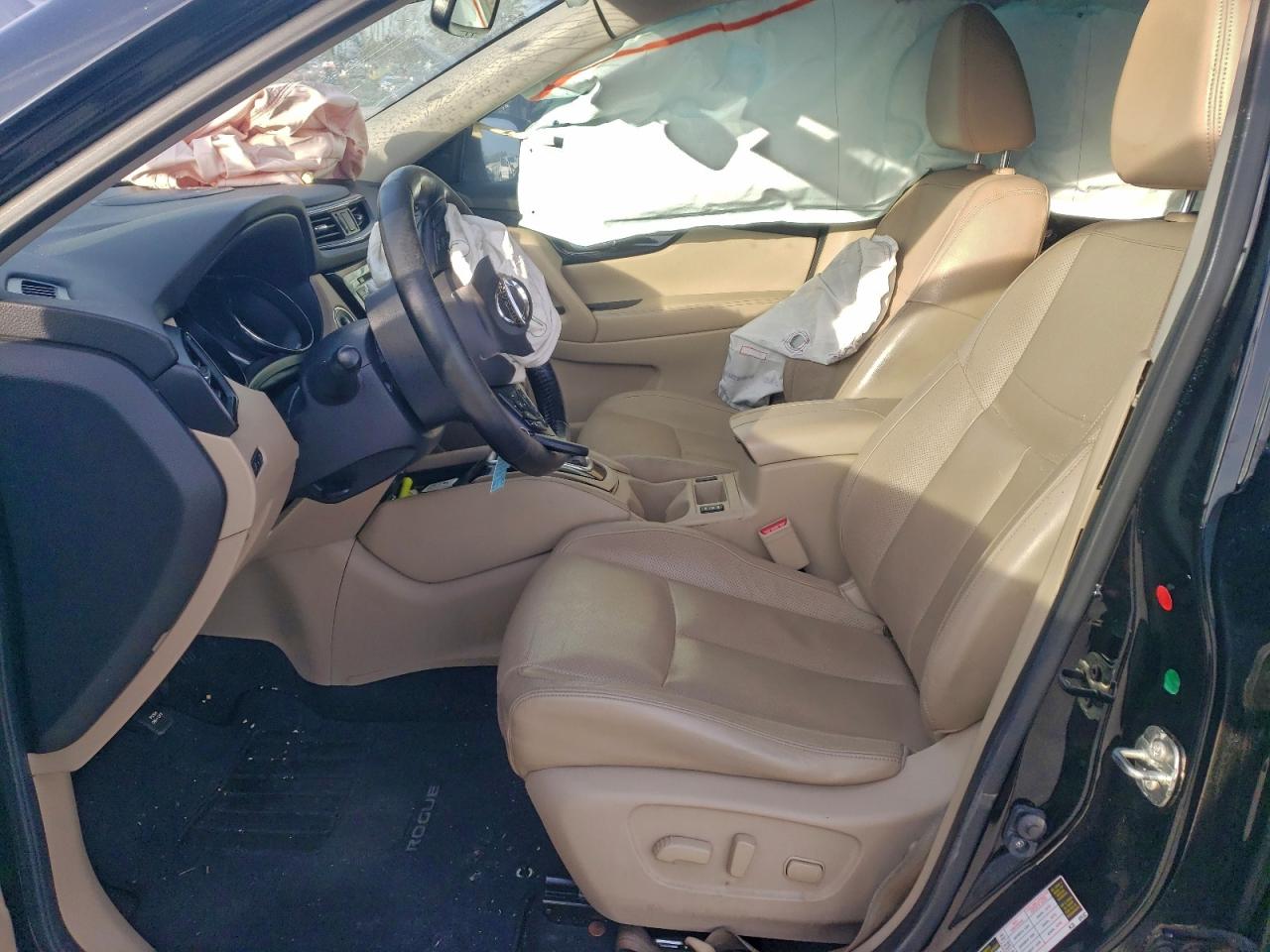 Nissan Rogue S Image 3