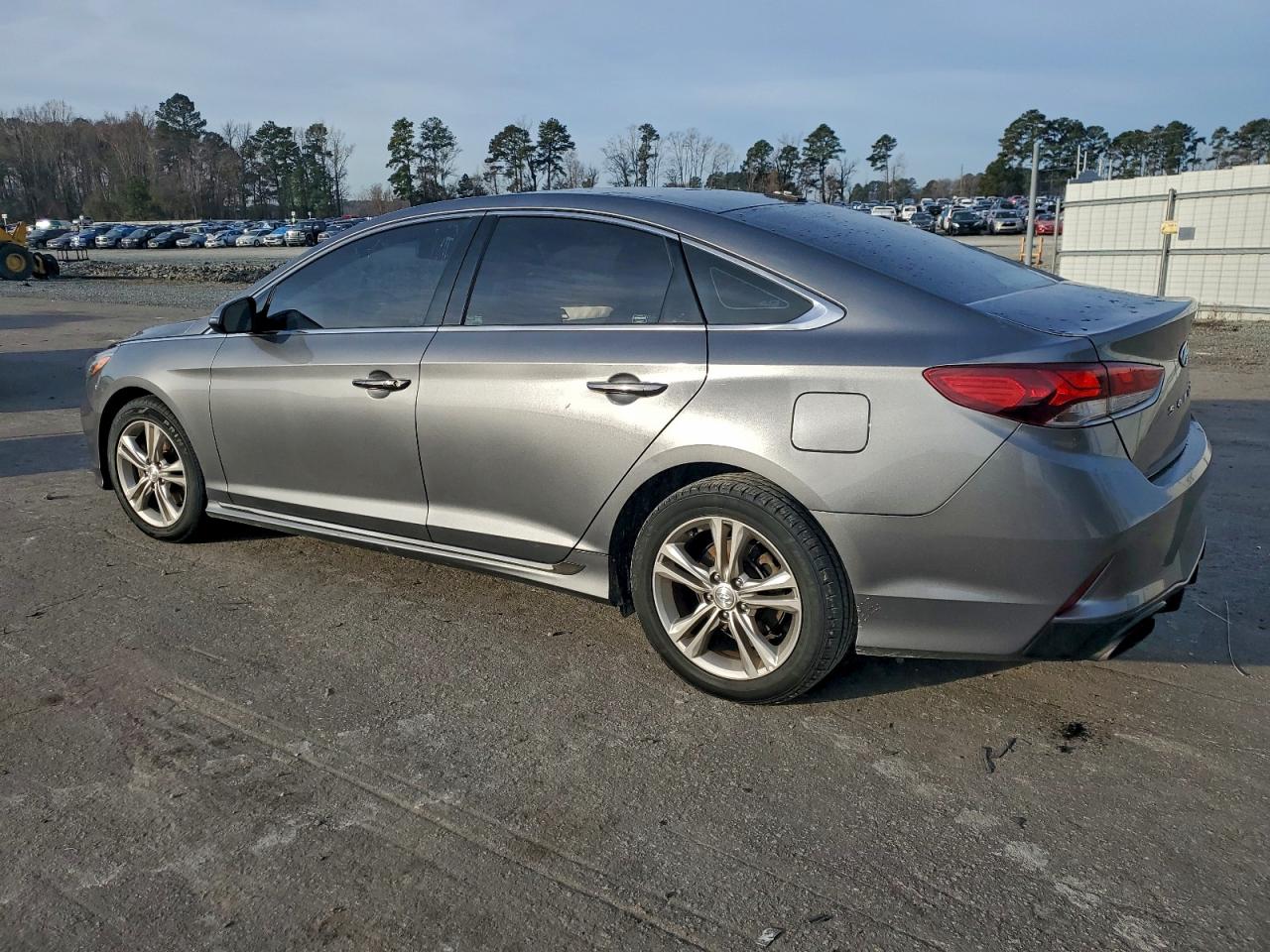Hyundai SONATA Sport Image 2