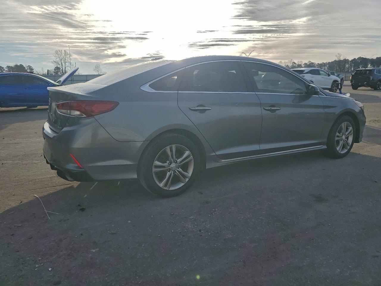 Hyundai SONATA Sport Image 3