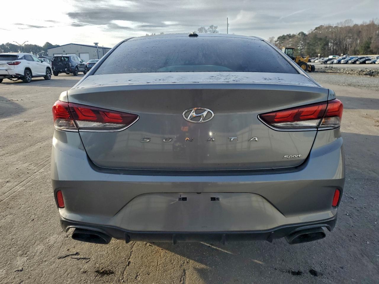 Hyundai SONATA Sport Image 11