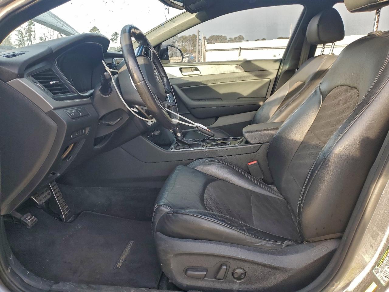 Hyundai SONATA Sport Image 6