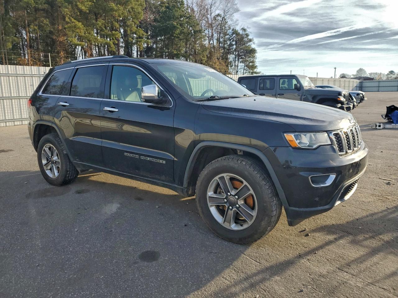 Jeep Grand Cherokee Limited Image 7