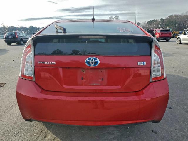 Toyota Prius Image 8