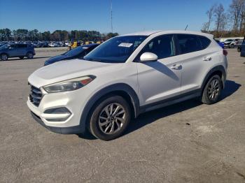 Salvage Hyundai TUCSON