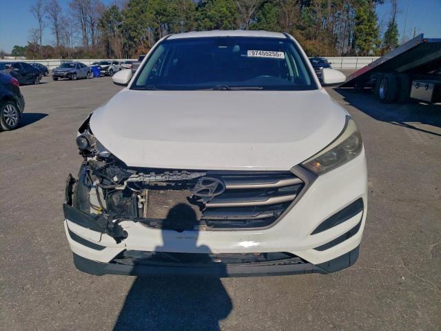 Hyundai TUCSON Se Image 4