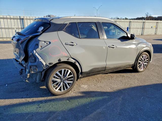 Nissan Kicks Sv Image 3