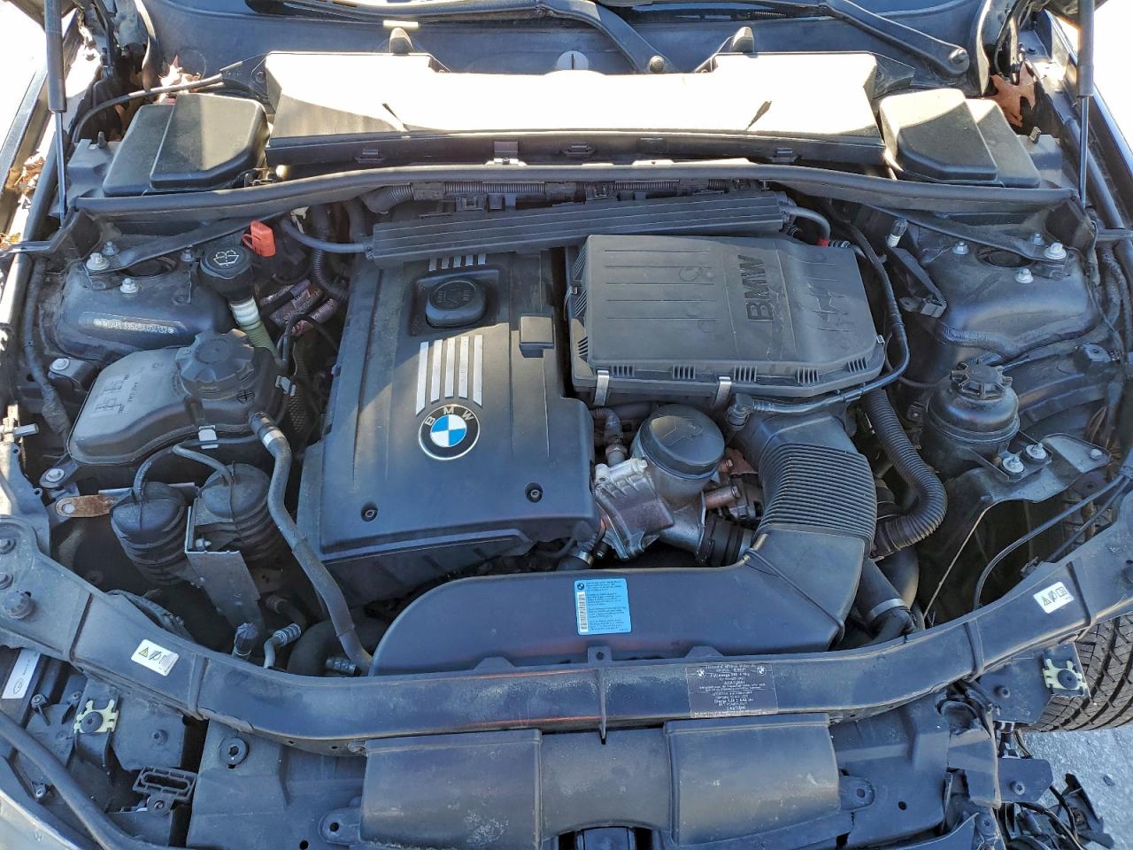 BMW 3 Series Xi Image 8