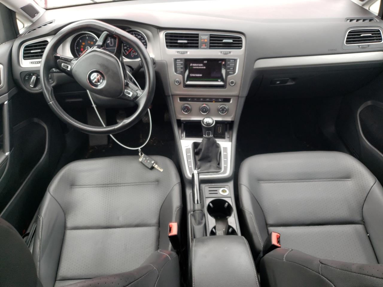 Volkswagen Golf Tdi S Image 4