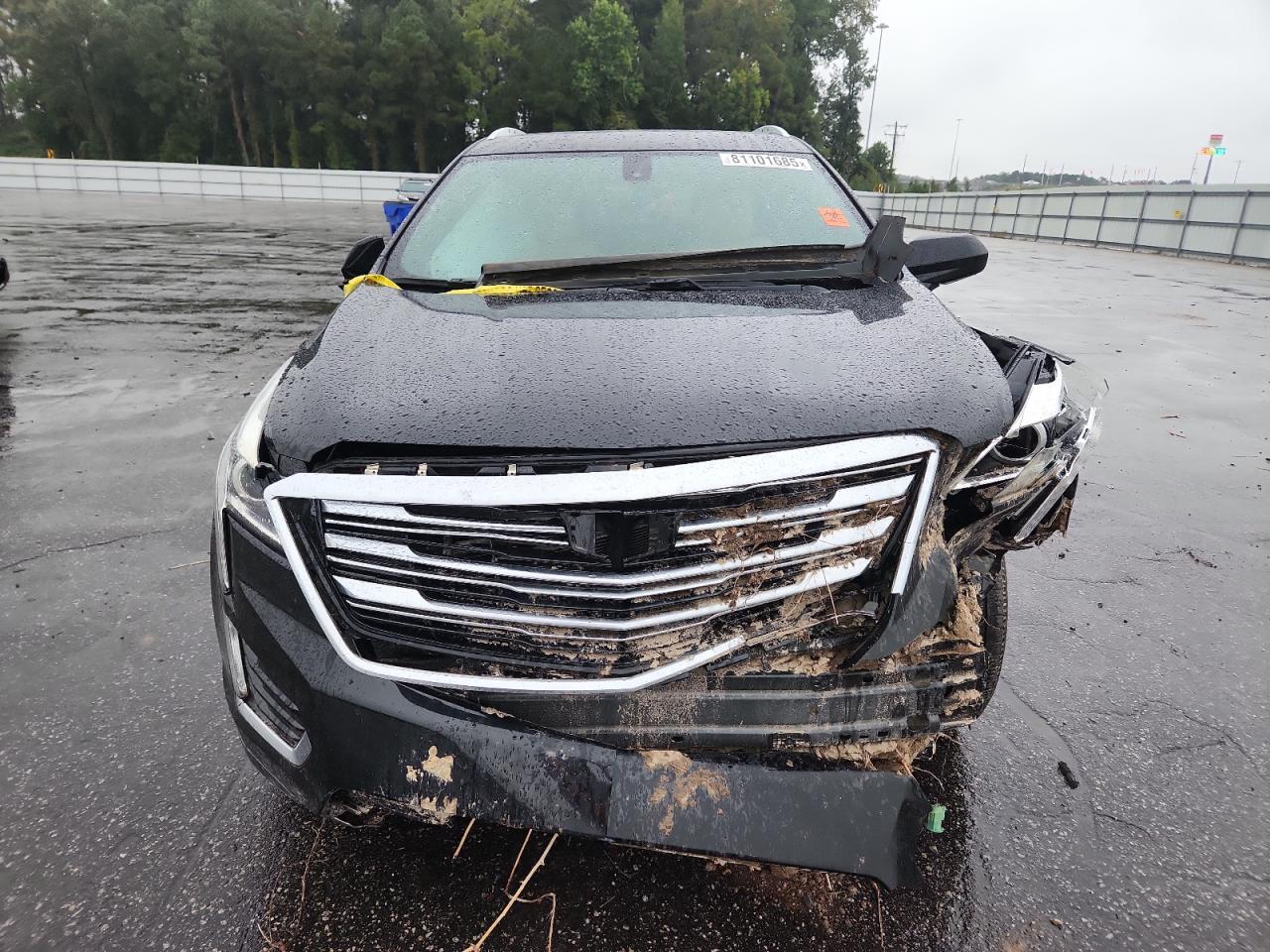 Cadillac XT5 Image 2
