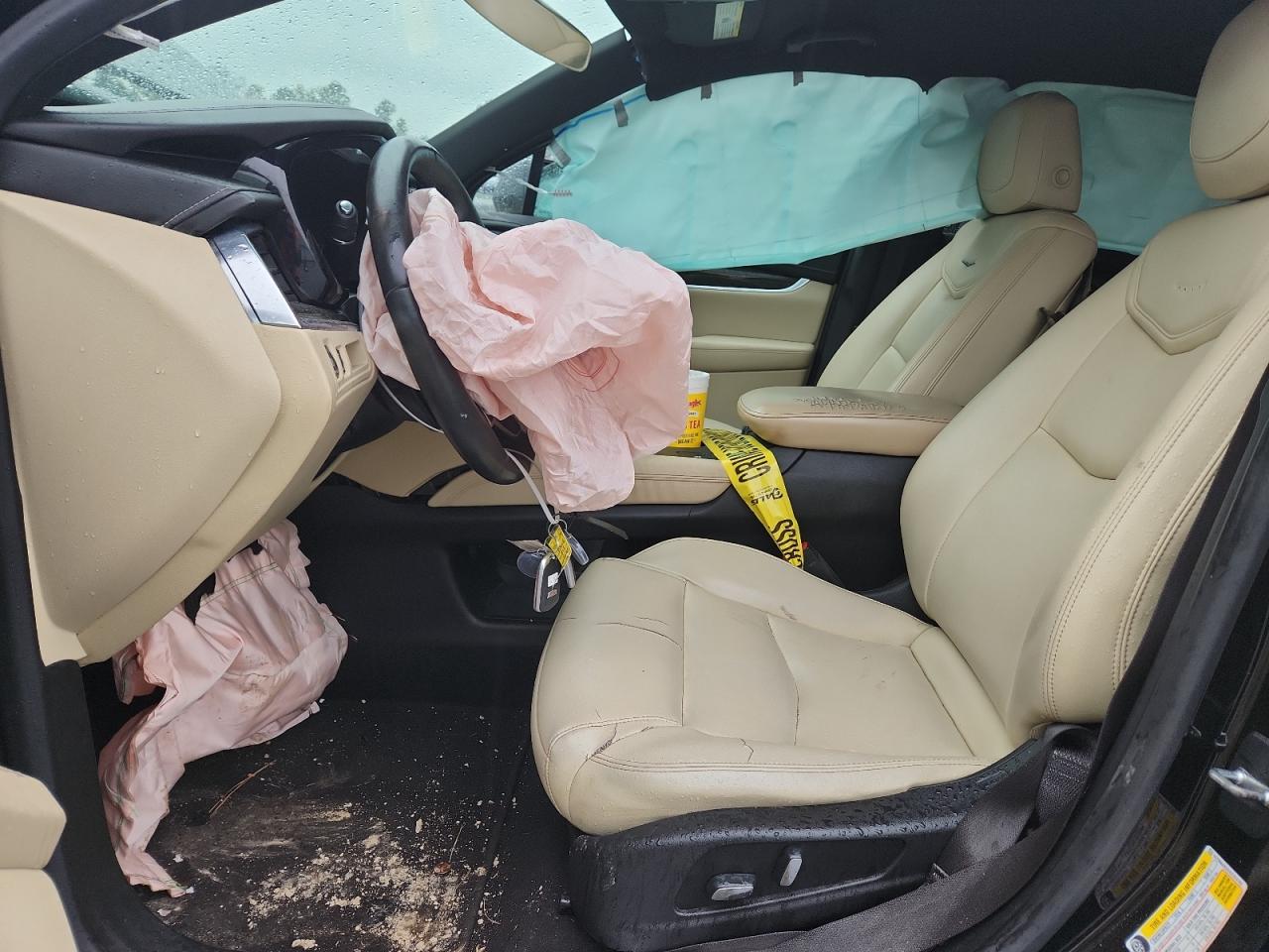 Cadillac XT5 Image 10