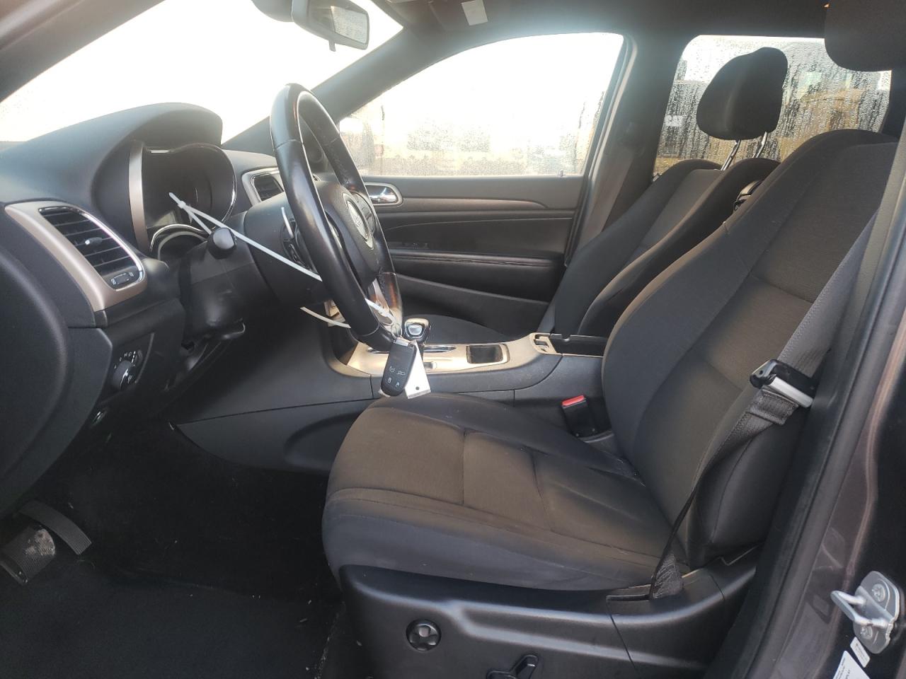 Jeep Grand Cherokee Laredo Image 8