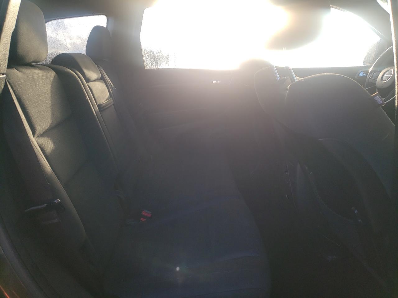 Jeep Grand Cherokee Laredo Image 12