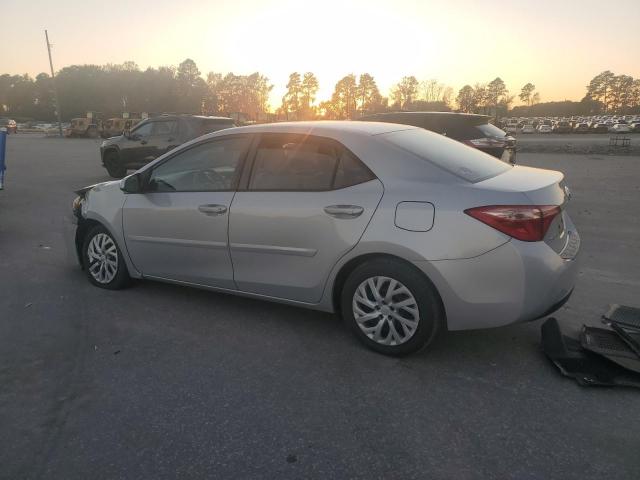 Toyota Corolla L Image 5