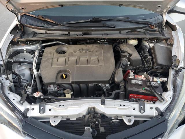 Toyota Corolla L Image 9