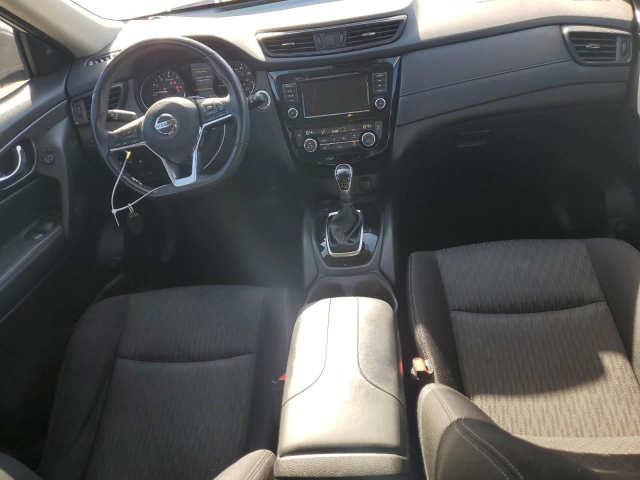 Nissan Rogue S Image 13